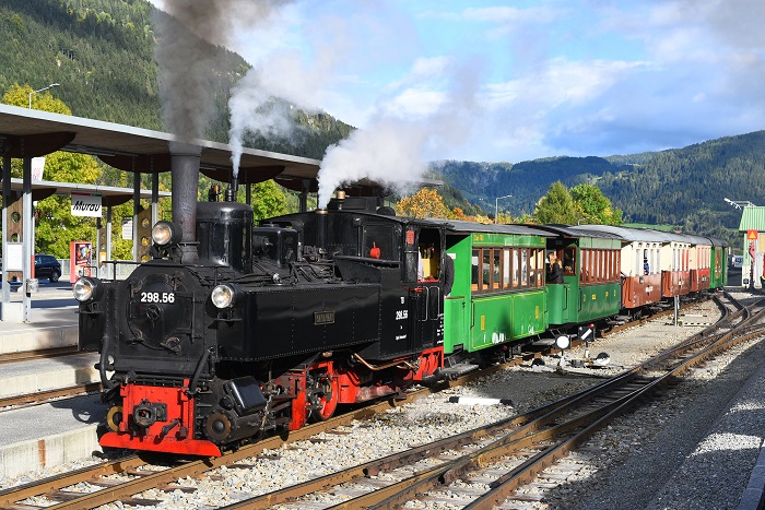 Einfahrt Bahnhof Murau